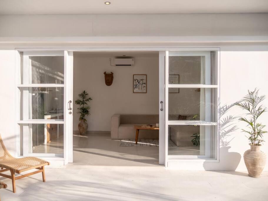 Вилла Casa Majorca At Ulu Улувату Экстерьер фото